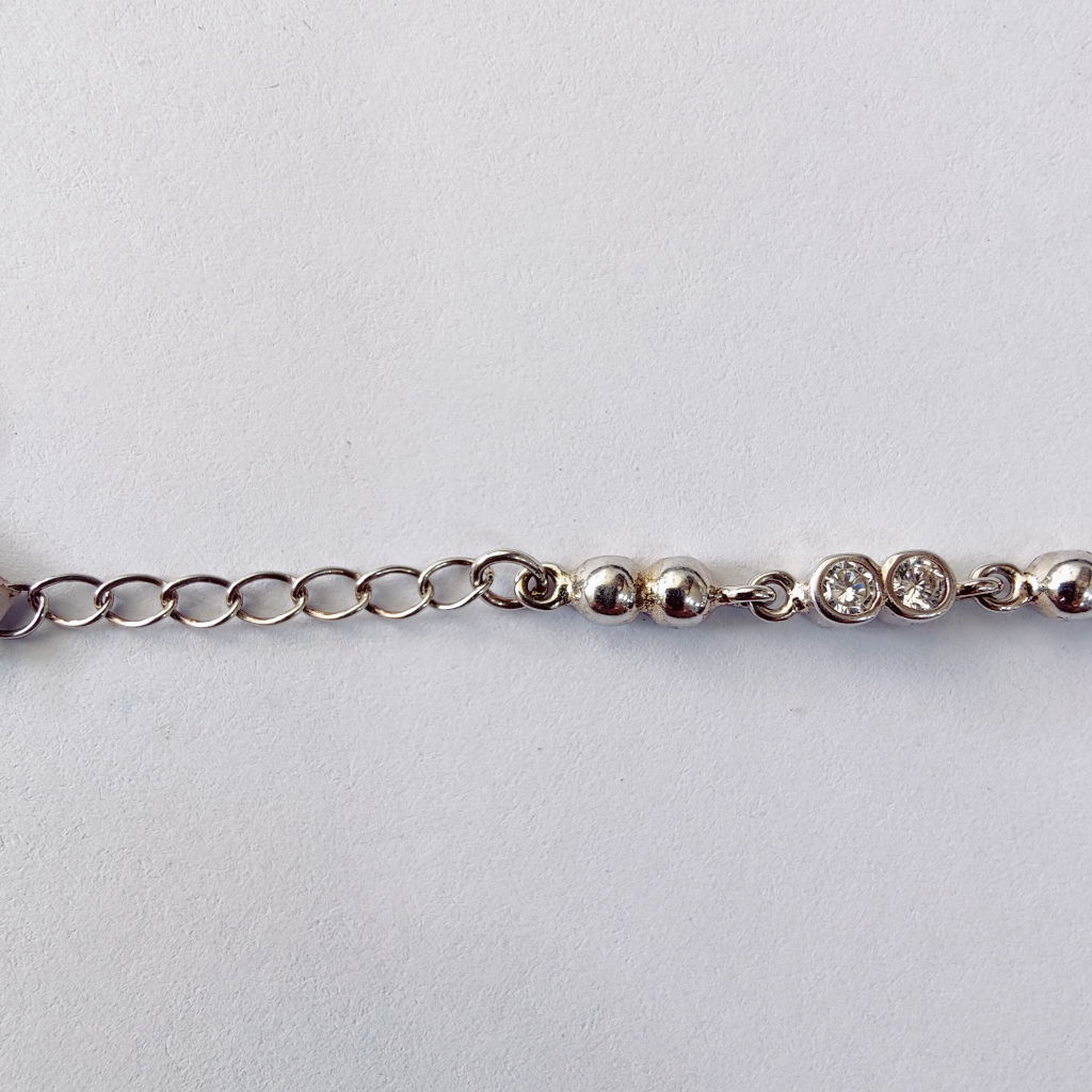 92.5  sterling silver red color stone bracelet for ladies