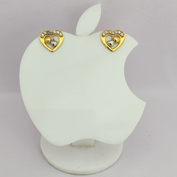 18K Gold Exclusive Heart Shape Earring by 