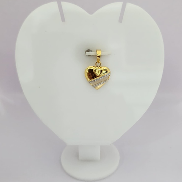 18k gold exclusive heart shape pendant by 