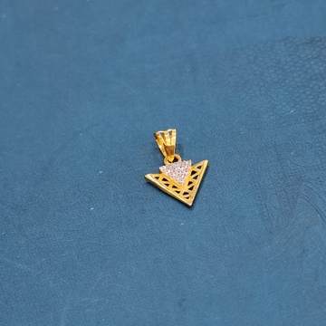 18K Gold Exclusive Triengle Shape Pendant by 