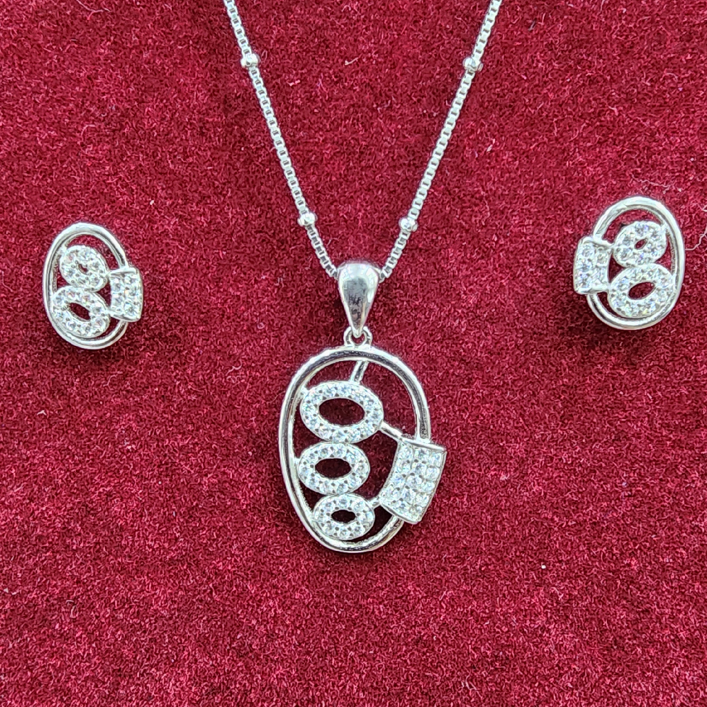 925 Sterling Silver Chain Pendant Set