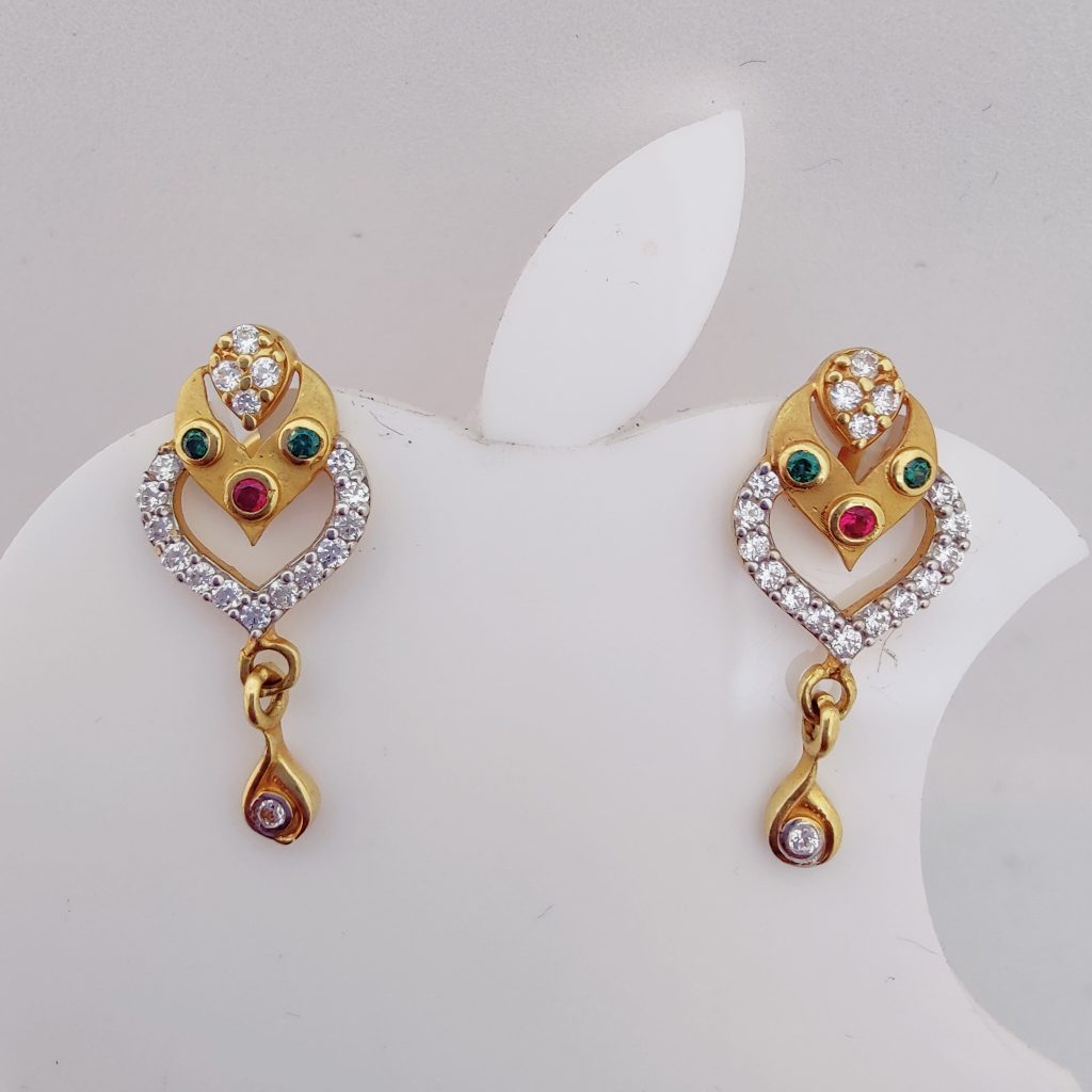 22k Gold Exclusive Hanging Stone Earring