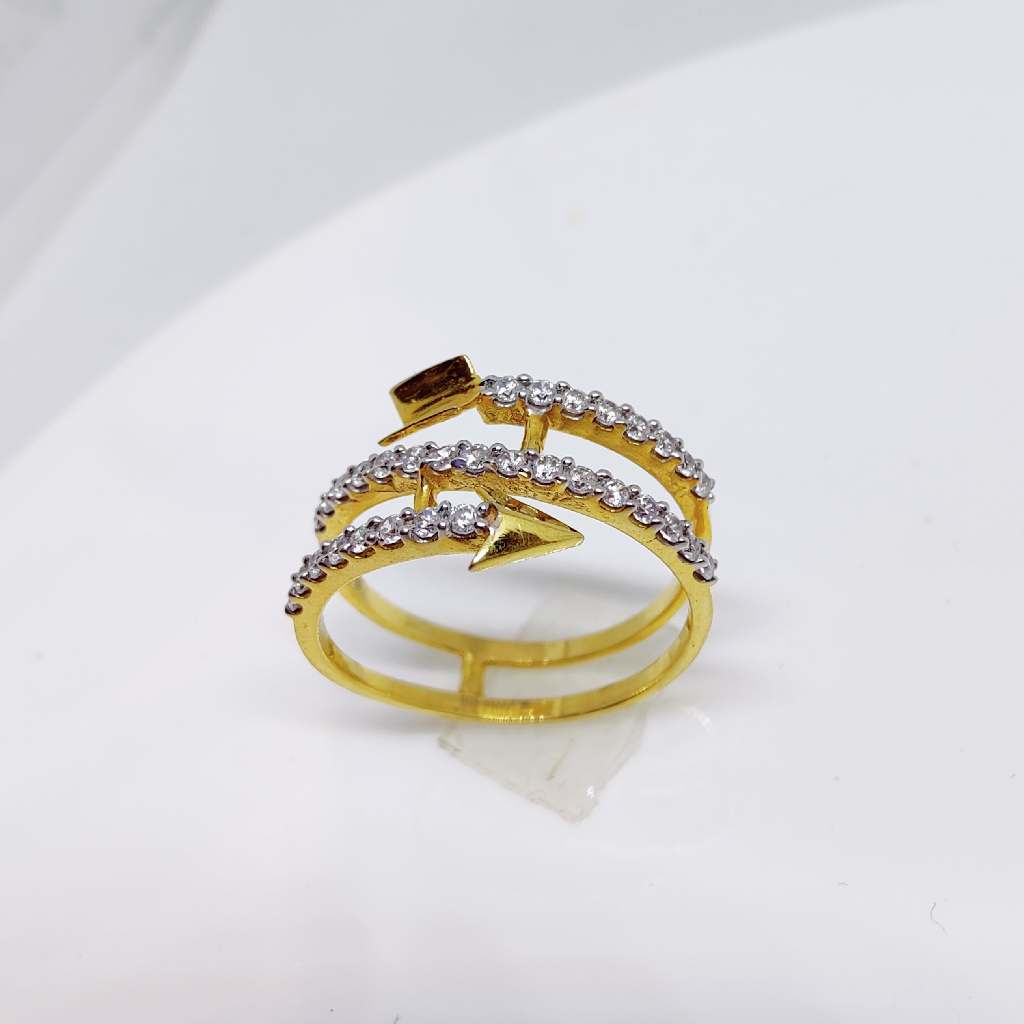 22k gold arrow design exclusive ladies ring