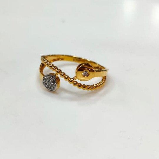 22KT Gold Modern Stylish Ring 