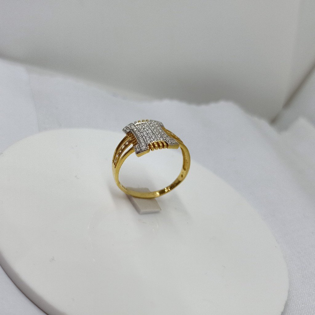 Ladies Ring