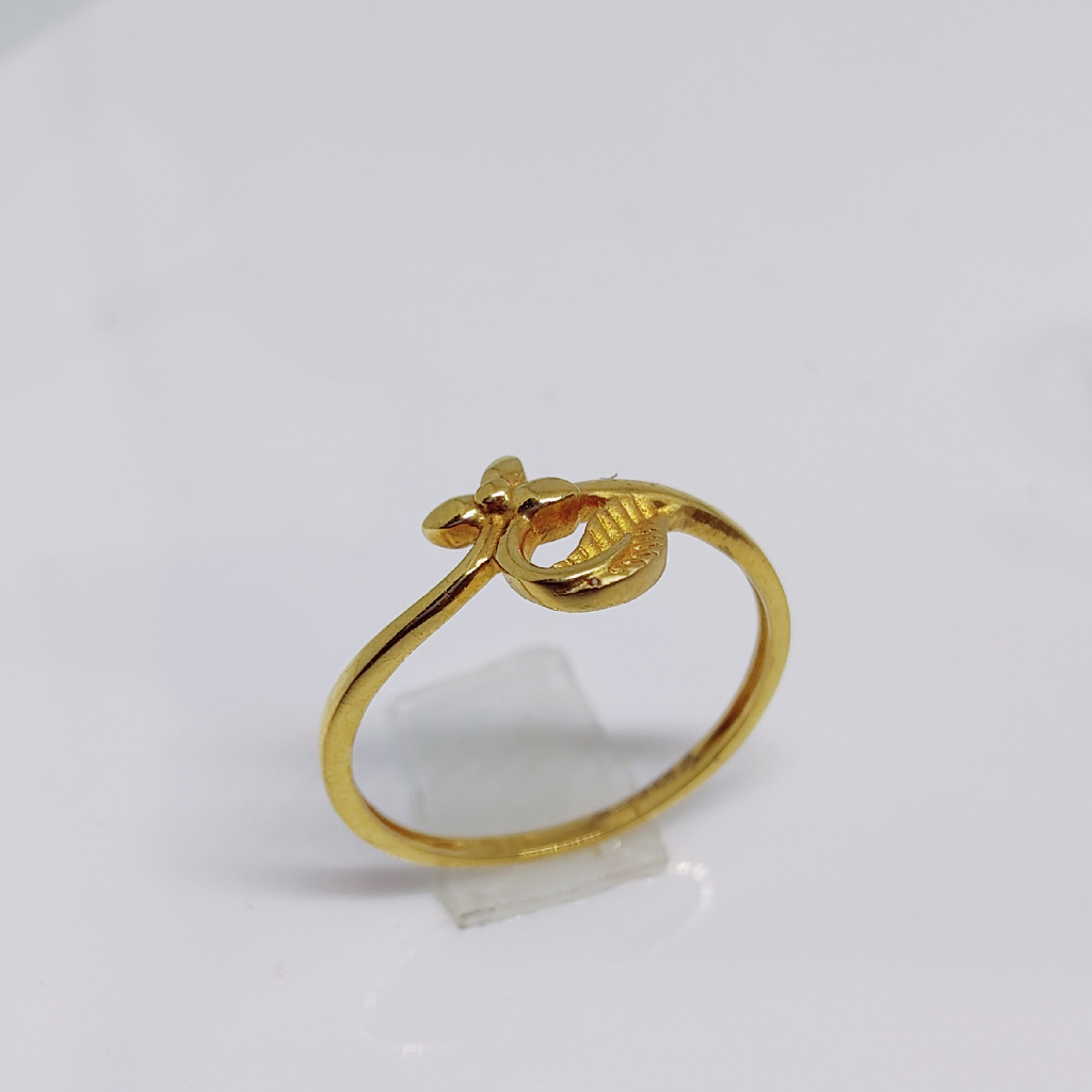 22k gold plain flower design ladies ring