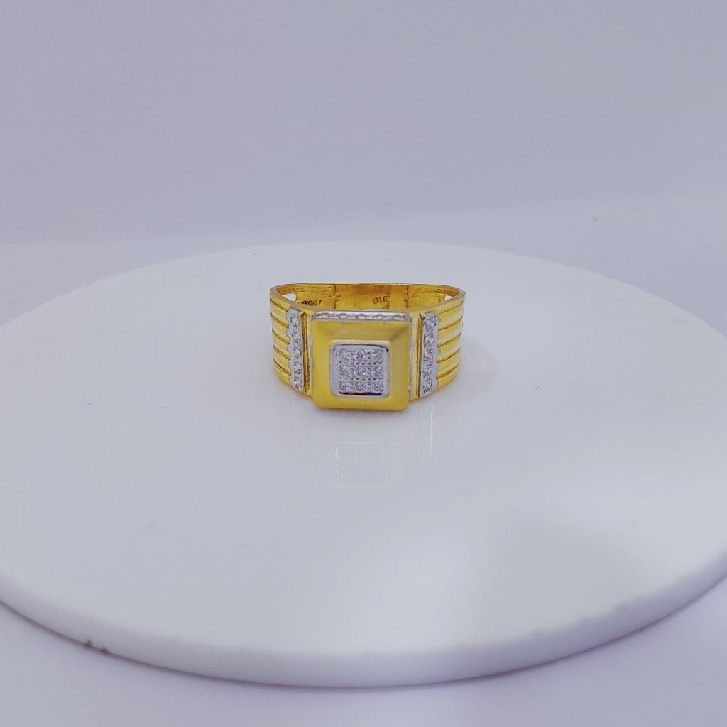 22k gold exclusive casting Gents ring