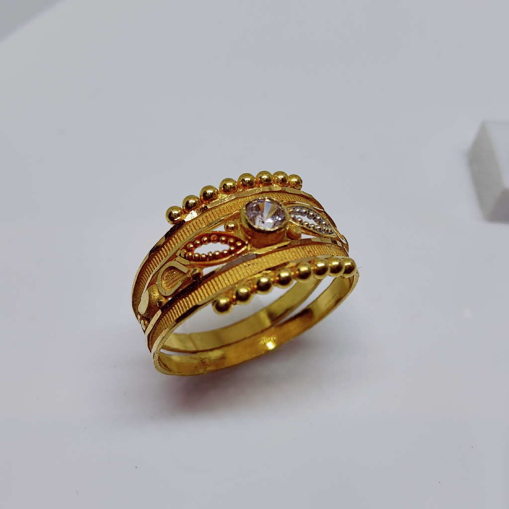 22k gold plain ladies ring