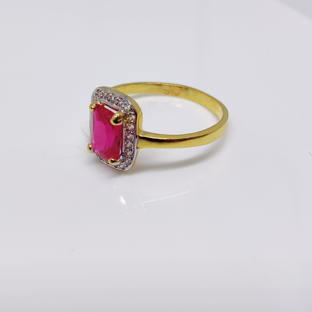 22k Gold Red Stone Ladies Ring