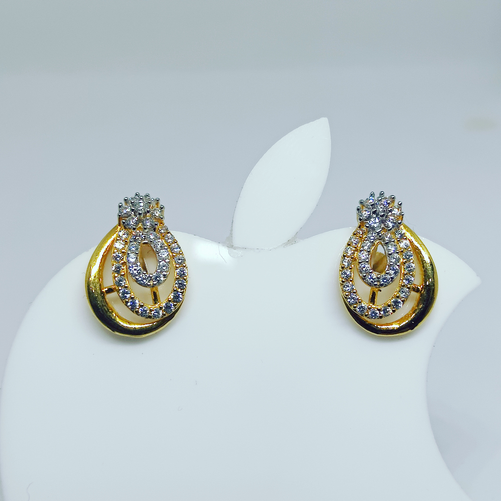 18k gold exclusive design ladies earring