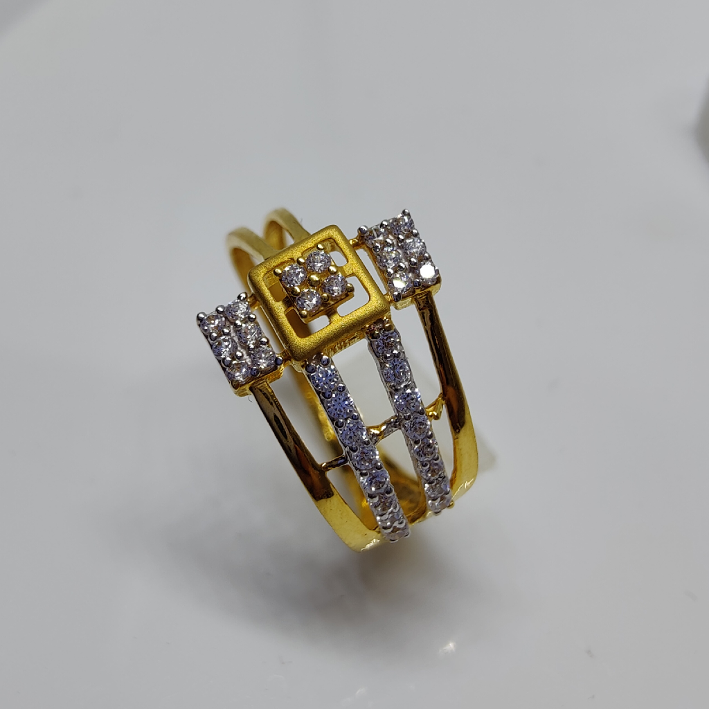 22k gold solitaire diamond ladies ring