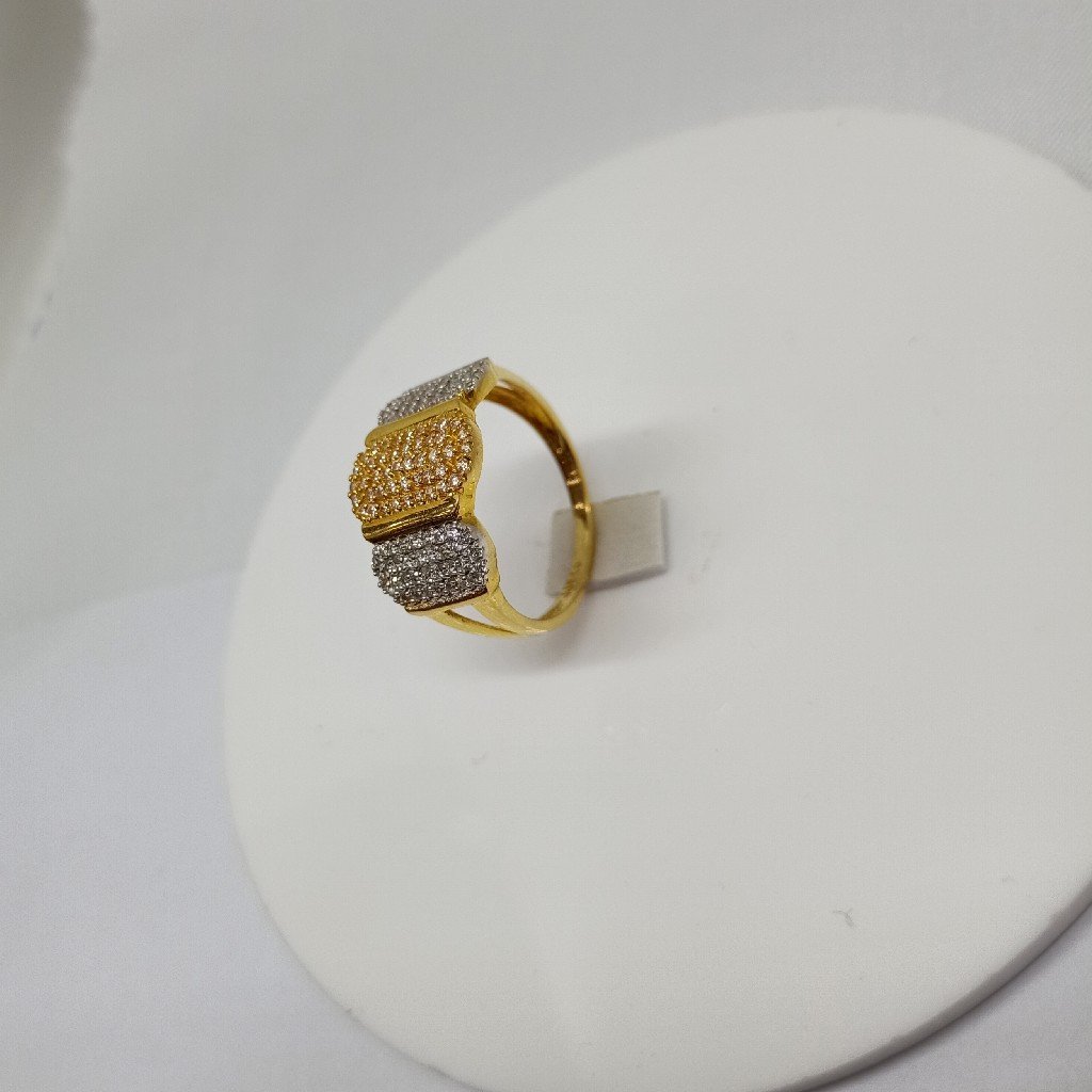 Ladies Ring