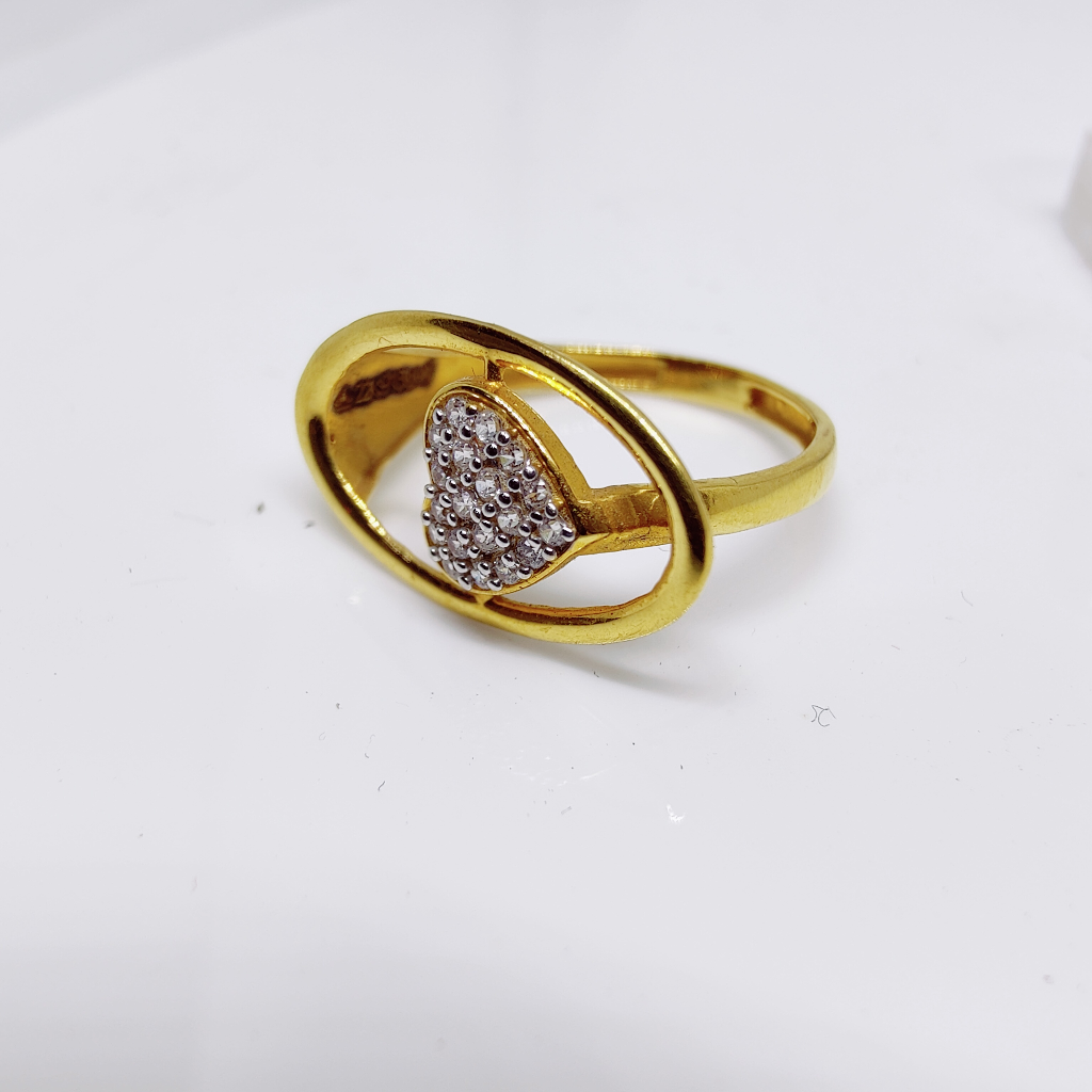 22k gold heart shape ladies fancy CZ ring