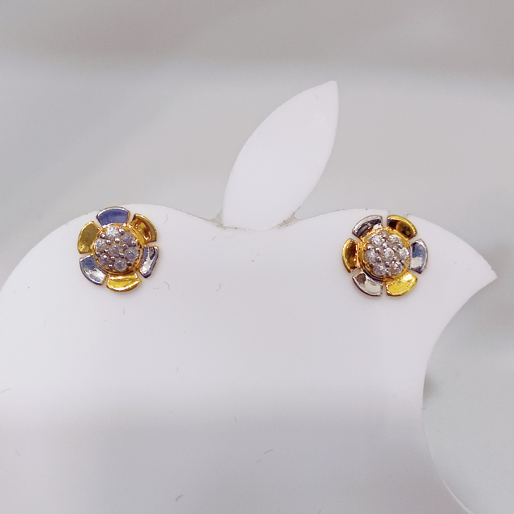 18k gold flower design ladies earring