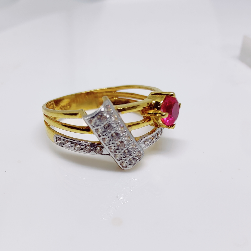 22k gold unique Red Stone round shape stone ladies ring