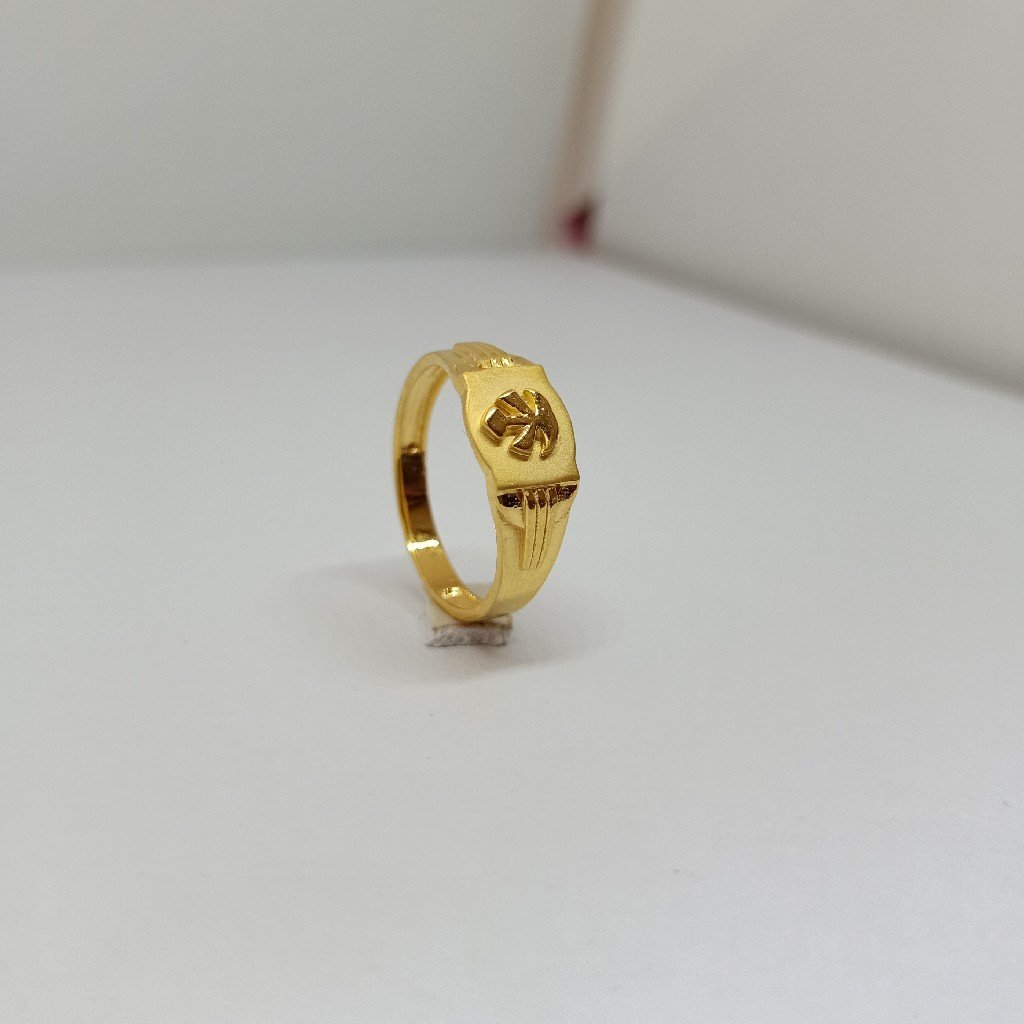 Gent's ring