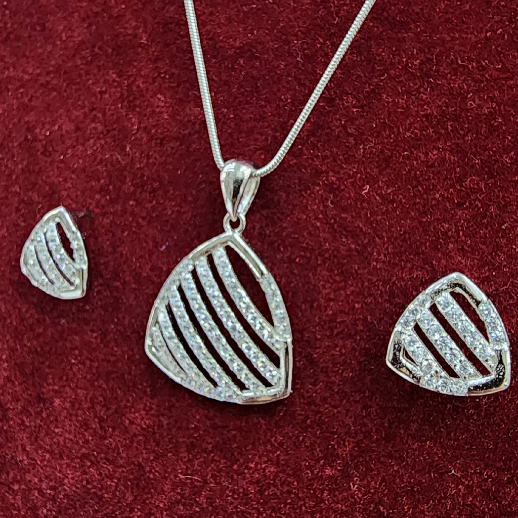 925 Sterling Silver Designer Pendant Set