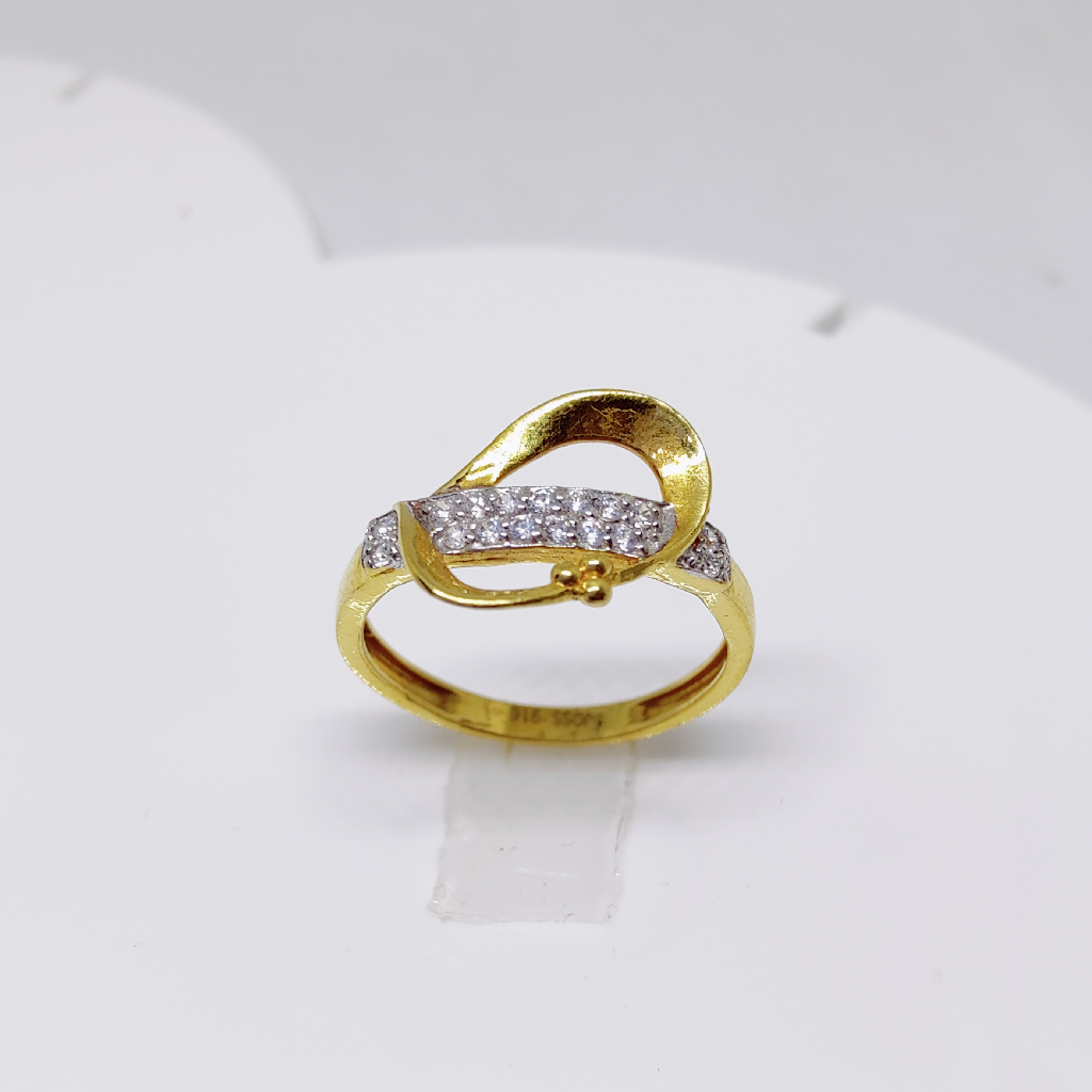 22K Gold Diamond Ladies Ring