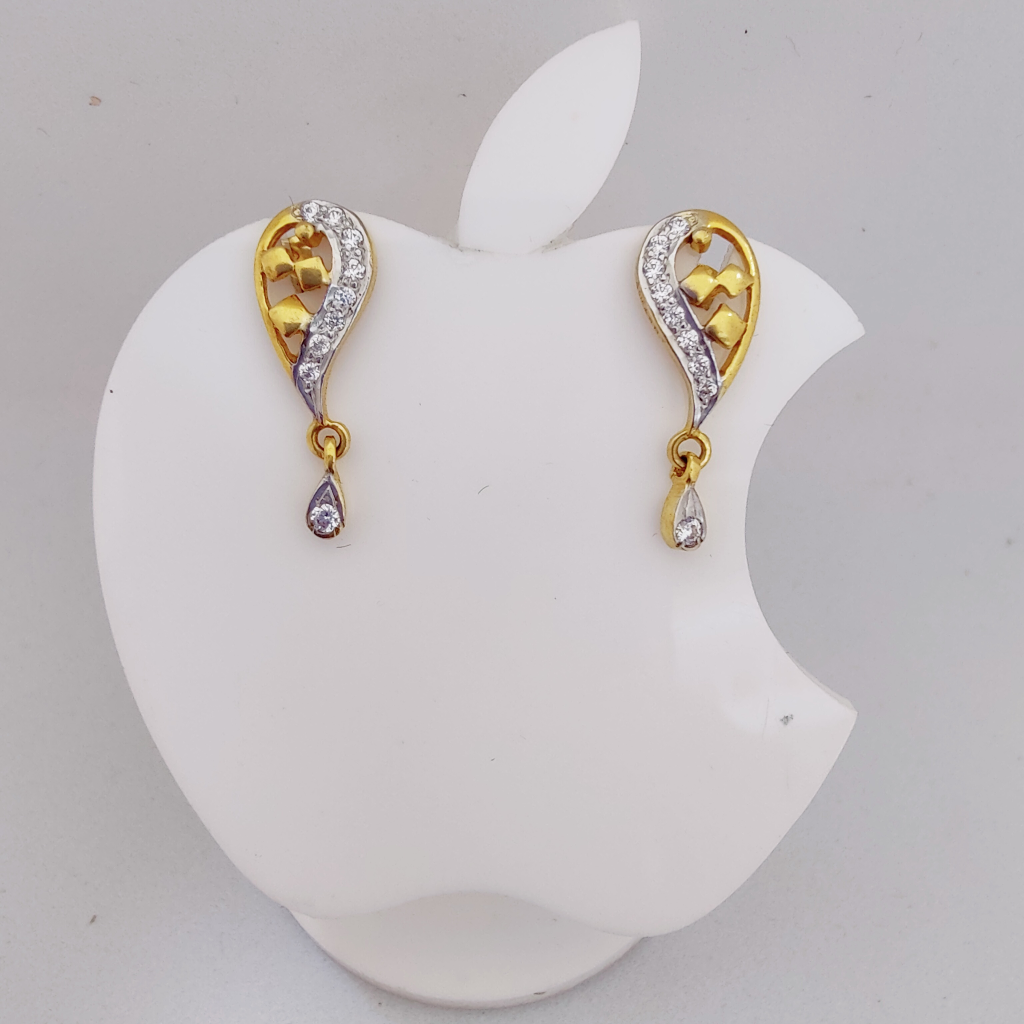 22k gold exclusive stone sitting ladies earring