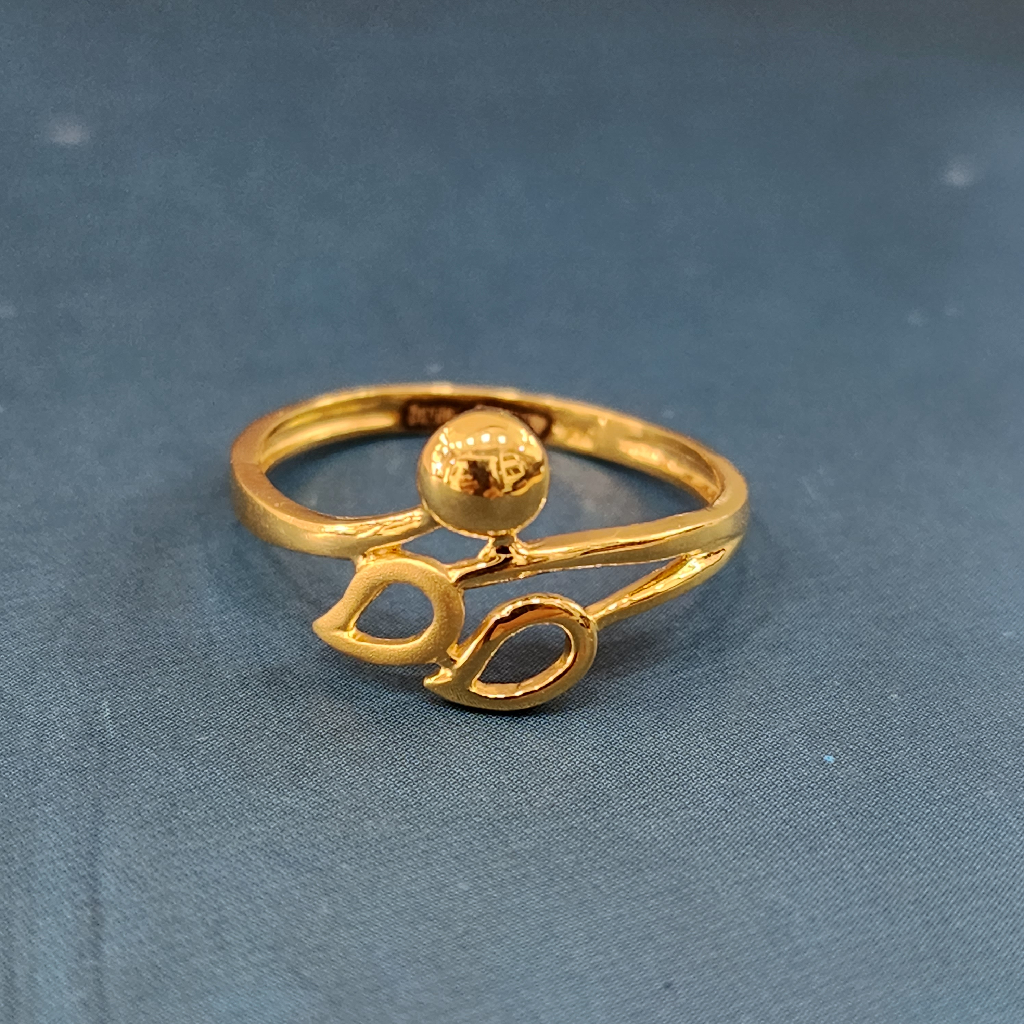 22k gold exclusive plain ladies ring