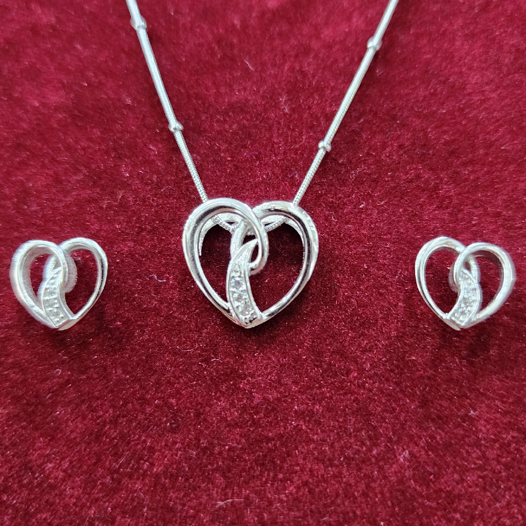 925 Sterling Silver Chain Pendant Set