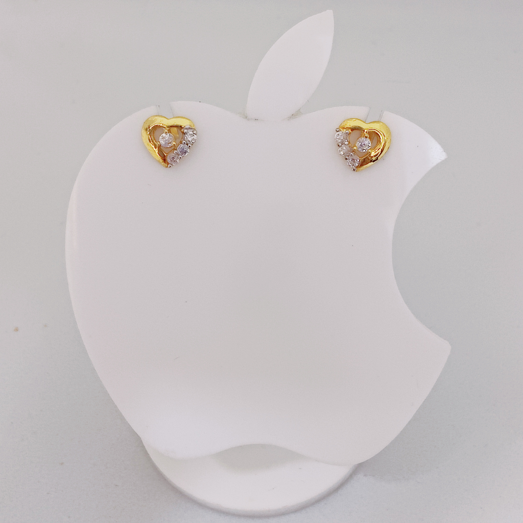 18k Gold Exclusive Small Heart Shape Earring