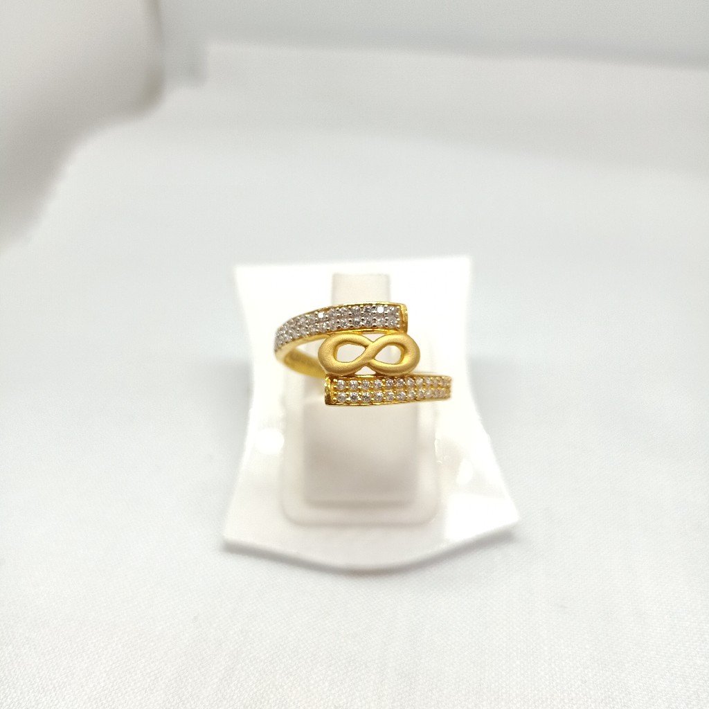 22Kt Gold Fancy Ladies Ring