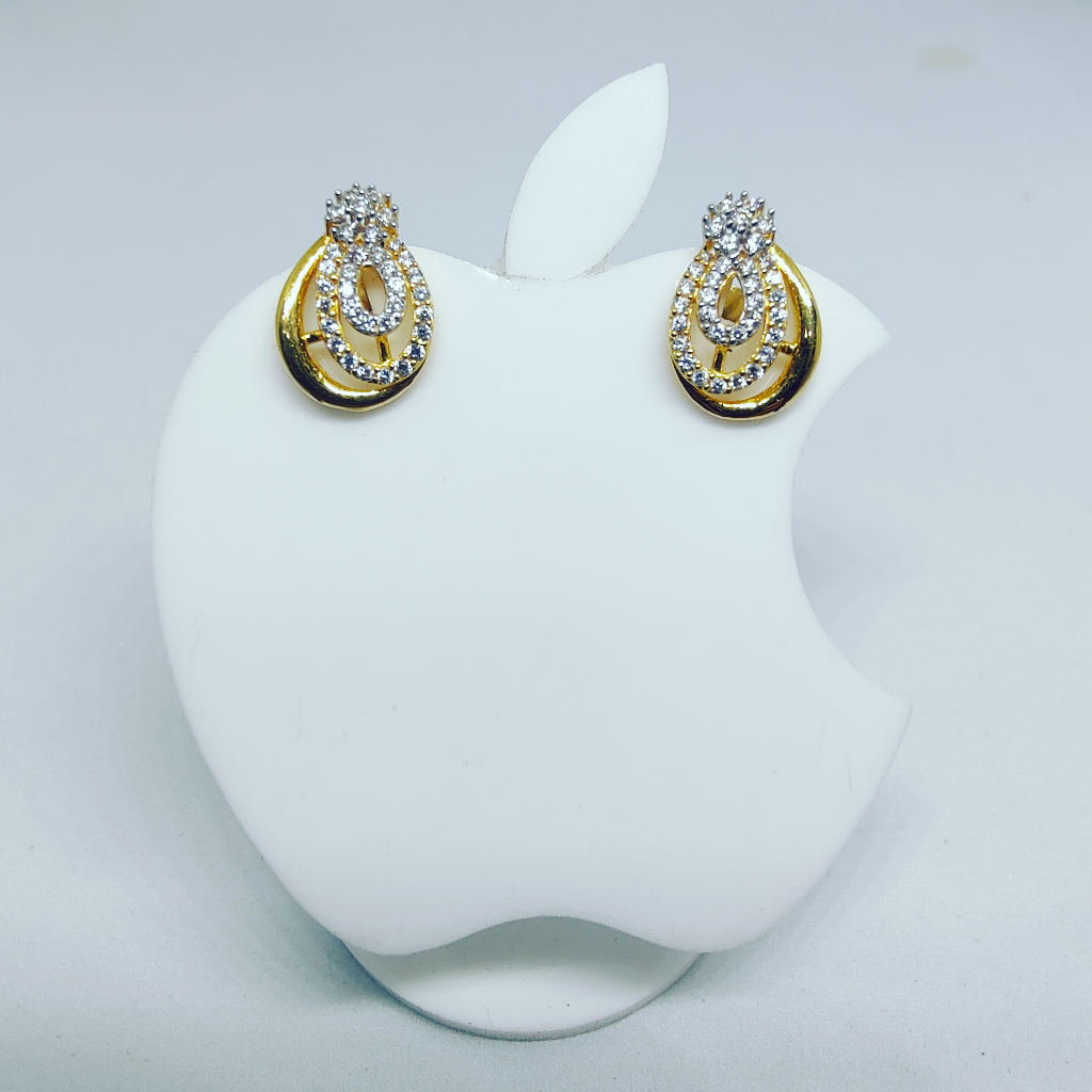 18k gold exclusive design ladies earring