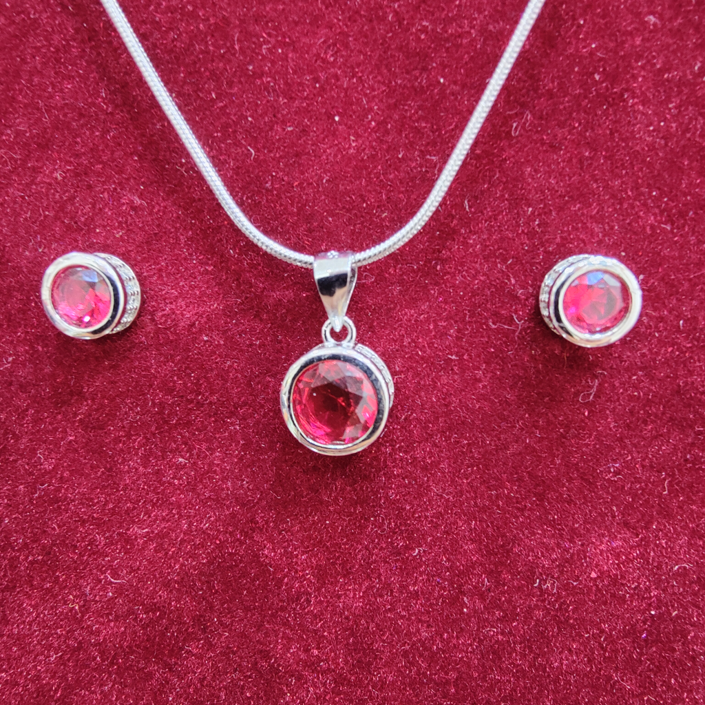 925 silver round shape chain pendant set