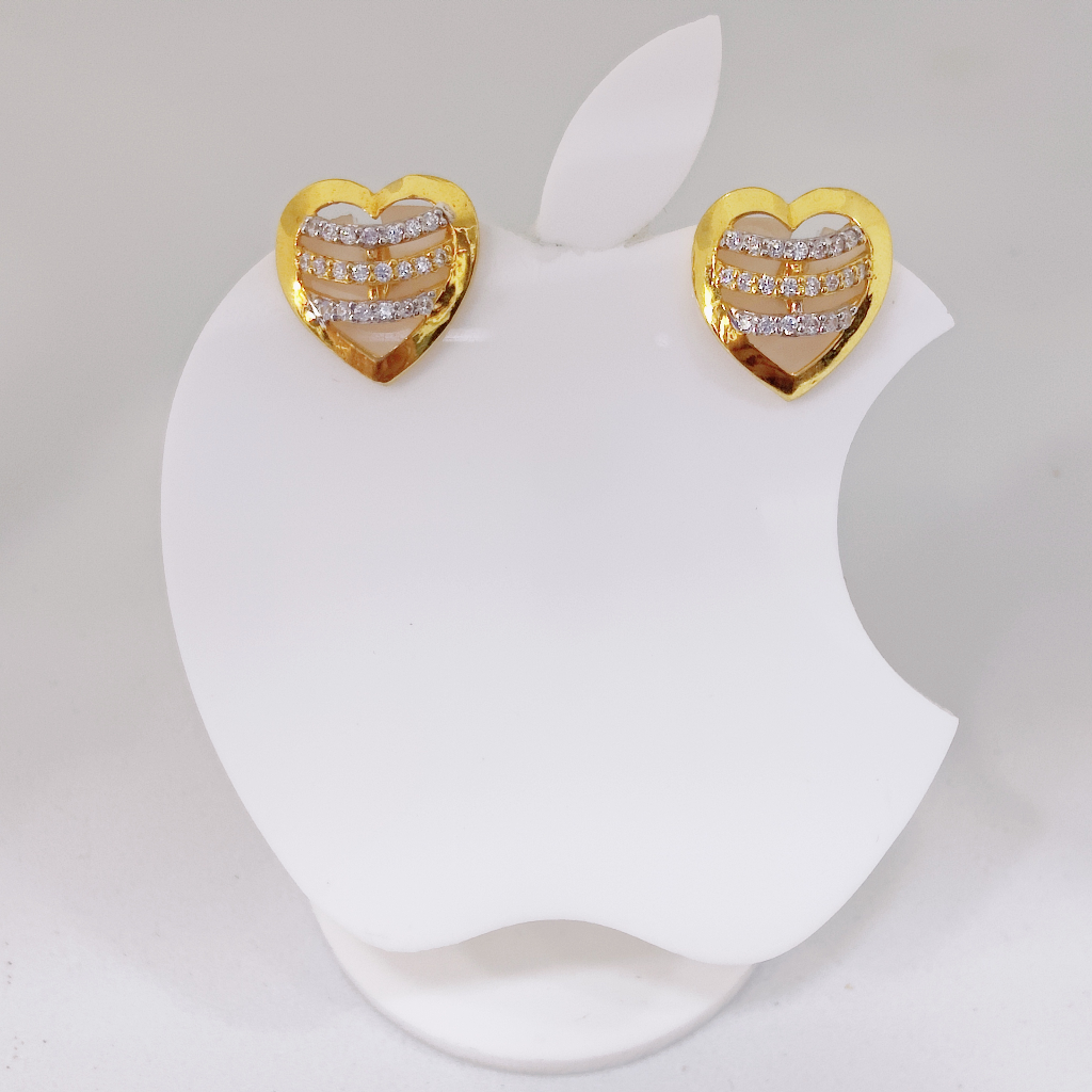 18k Gold Exclusive Heart Shape Earring