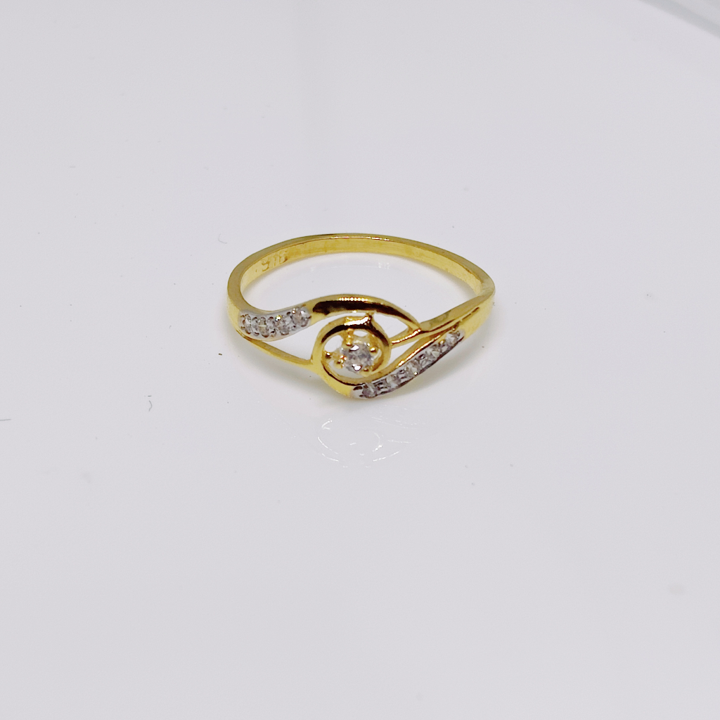 22k Gold Exclusive Diamond Ladies Ring