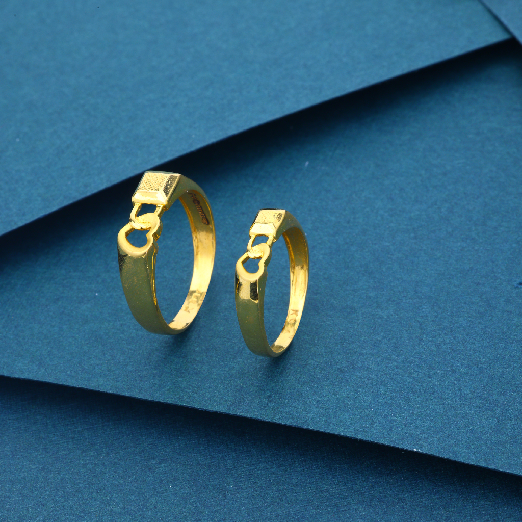 22K916 gold lock with heart couple ring