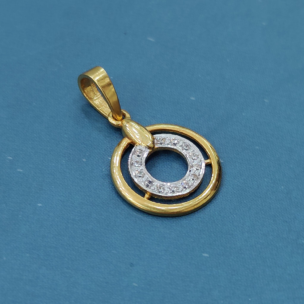 22K Gold Exclusive Round Shape Pendant