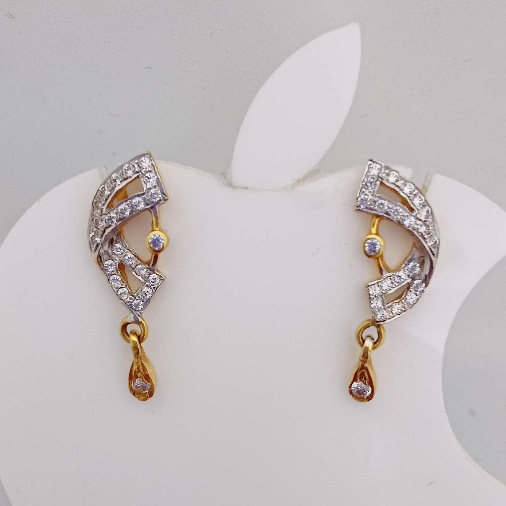 22k Gold Exclusive Stone Design Earring